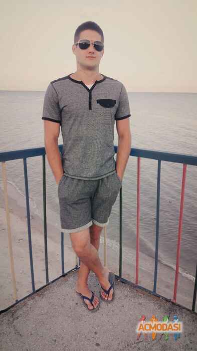 Евгений  Гордиенко фото №1101825. Завантажено 08 Вересня 2017