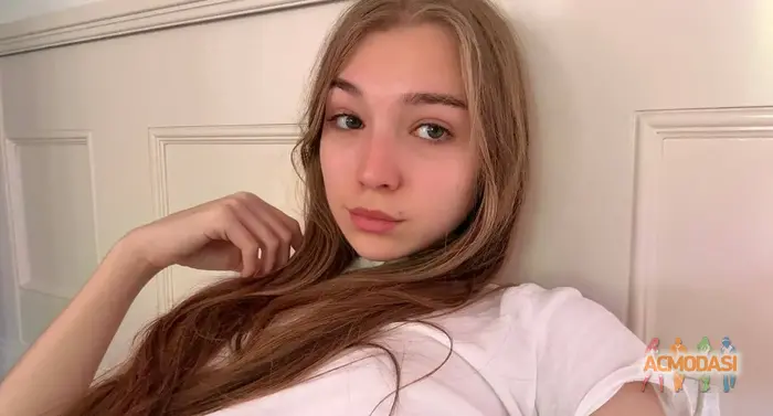 Юля  Пожарова фото №1744273. Завантажено 18 Червня 2025