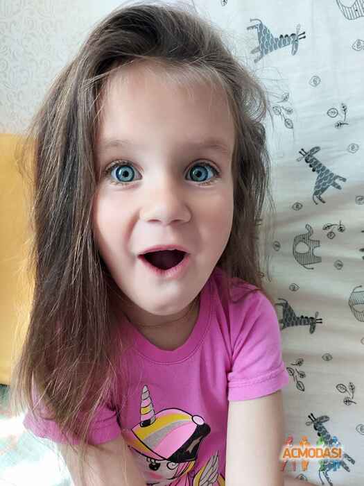 Софи Борисова Владимировна фото №1539068. Завантажено 15 Червня 2020