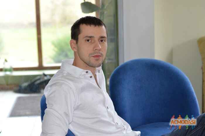 Антон   фото №542043. Завантажено 27 Листопада 2013