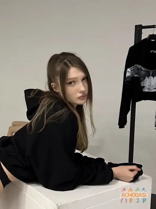 Марія  Чаус фото №1744126. Завантажено 14 Червня 2025