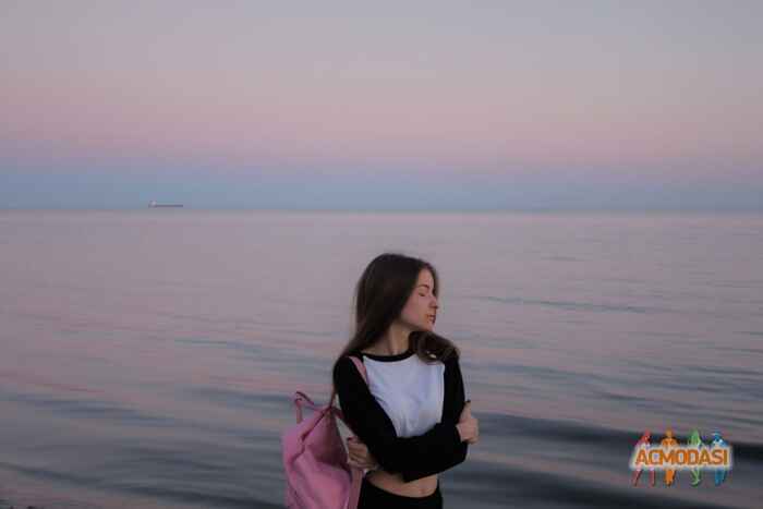 Вікторія Володимирівна Покрова фото №1077669. Завантажено 11 Липня 2017