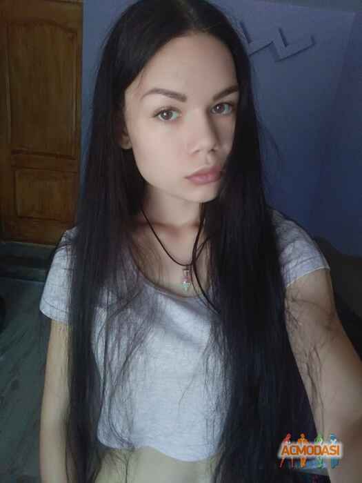 Влада Вадимівна Поплавська фото №1128919. Завантажено 02 Листопада 2017