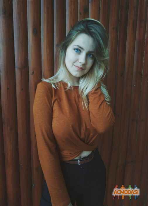 Таня  Ворона фото №1345938. Завантажено 06 Січня 2019