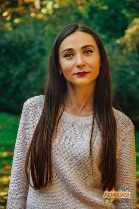 Юлія Романівна Хом‘як фото №1464836. Завантажено 22 Жовтня 2019