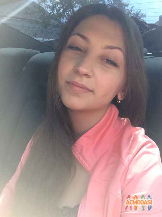 Олена Михайлівна Гошман фото №1158148. Завантажено 29 Грудня 2017