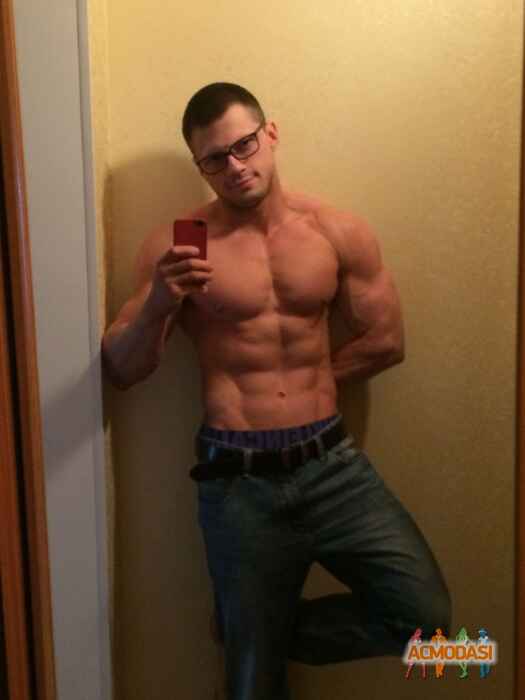 Владислав Володимирович Голіченко фото №1060086. Завантажено 30 Травня 2017