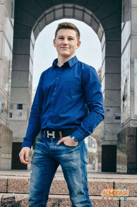 Артем Сергійович Кисличенко фото №1019511. Завантажено 12 Лютого 2017