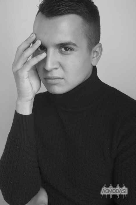 Владислав Володимирович Снядівський фото №1277068. Завантажено 17 Серпня 2018