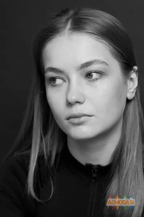 Олена  Стадник фото №1743902. Завантажено 07 Червня 2025