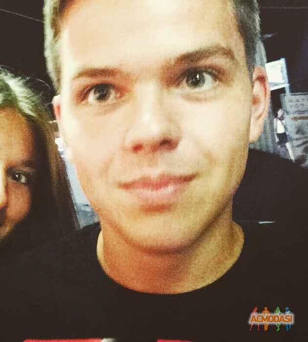 Владислав Сергеевич Сорока фото №988425. Завантажено 22 Листопада 2016