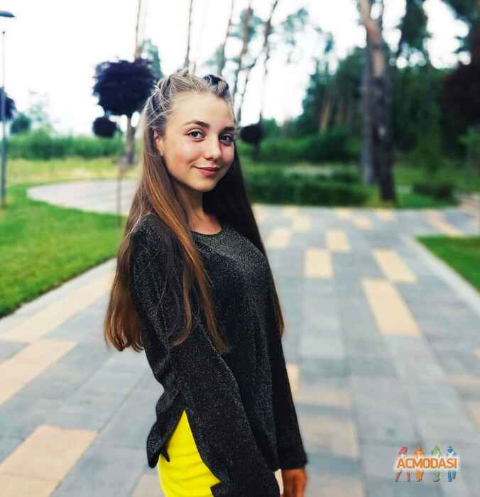 Катюша Павлівна Головач фото №1535745. Завантажено 04 Червня 2020