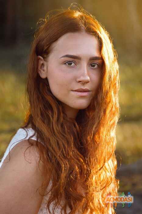 Олександра  Лепська фото №1158621. Завантажено 02 Січня 2018