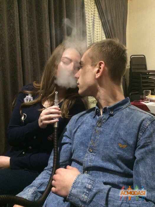 Анатолій В