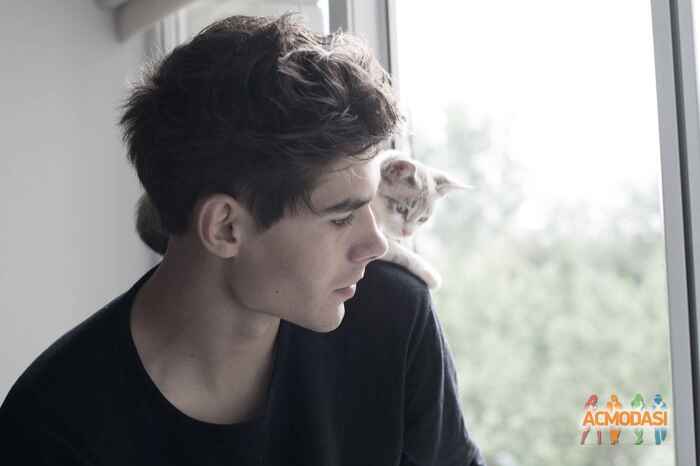 Александр Александрович Кузьменко фото №893391. Завантажено 19 Березня 2016