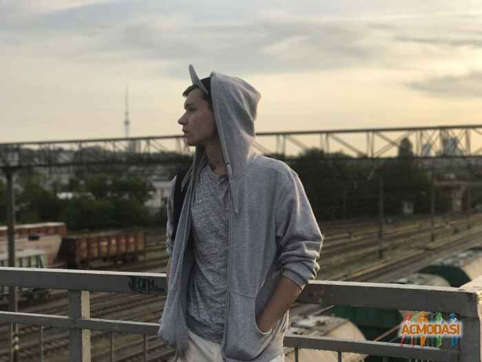 Денис  Кринко фото №1063864. Завантажено 08 Червня 2017