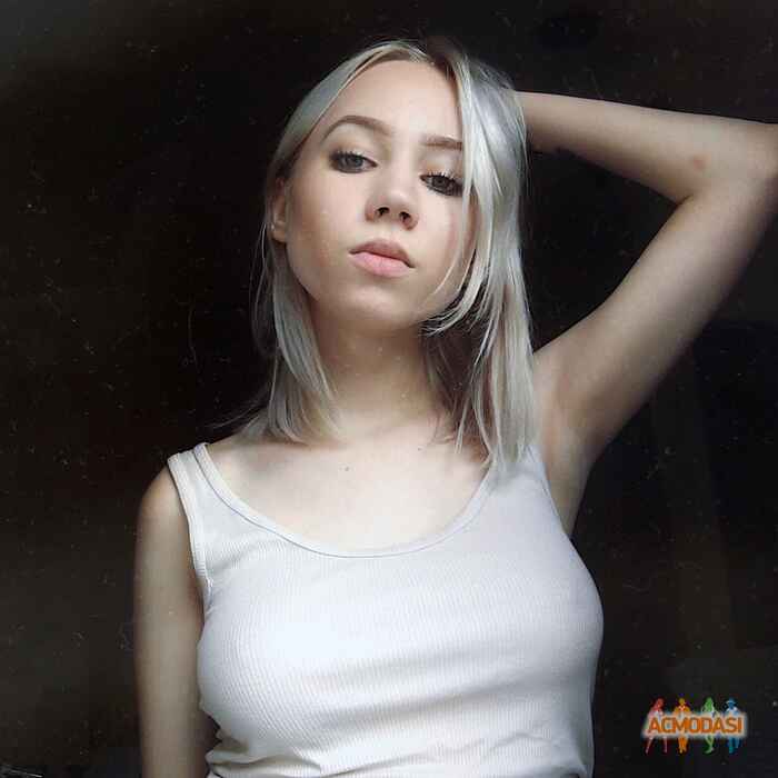 Жанна Валентиновна Саражинская фото №1113215. Завантажено 05 Жовтня 2017