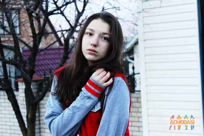 Карина Петровна Шевчук фото №814837. Завантажено 17 Липня 2015