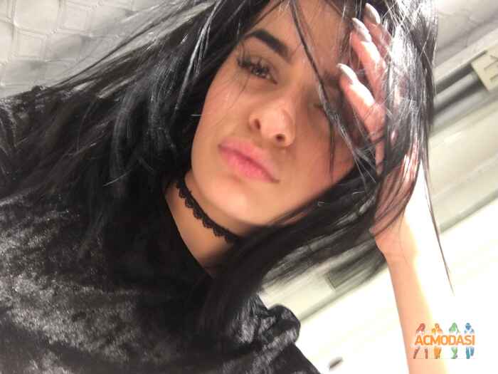 Катя Павловна Гутовская фото №1163128. Завантажено 11 Січня 2018