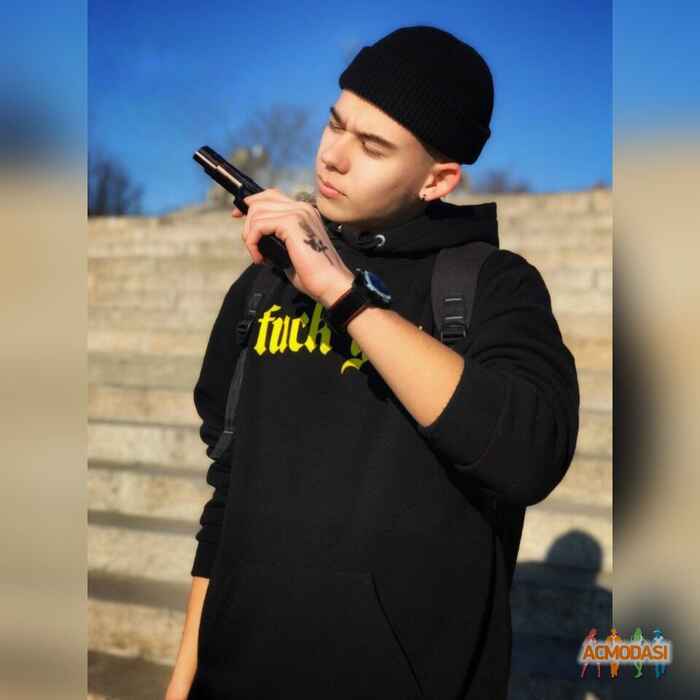 Богдан Юрьевич Хамзаев фото №1511360. Завантажено 19 Лютого 2020