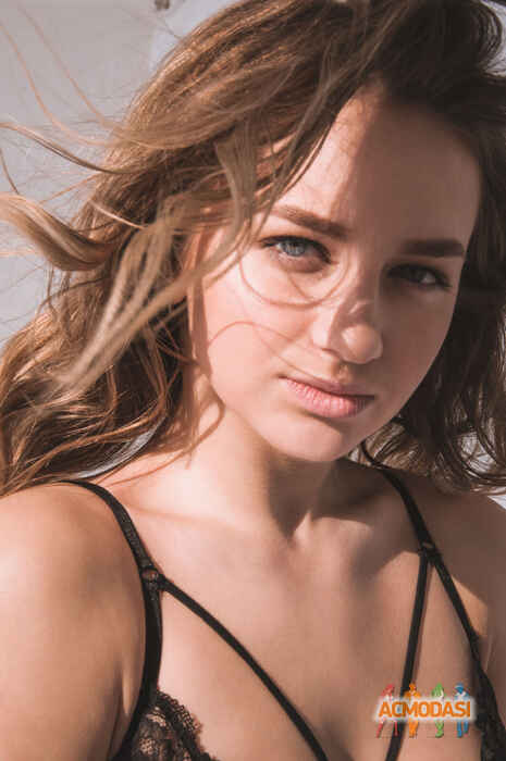 Arina  Rudenko фото №1400481. Завантажено 15 Травня 2019