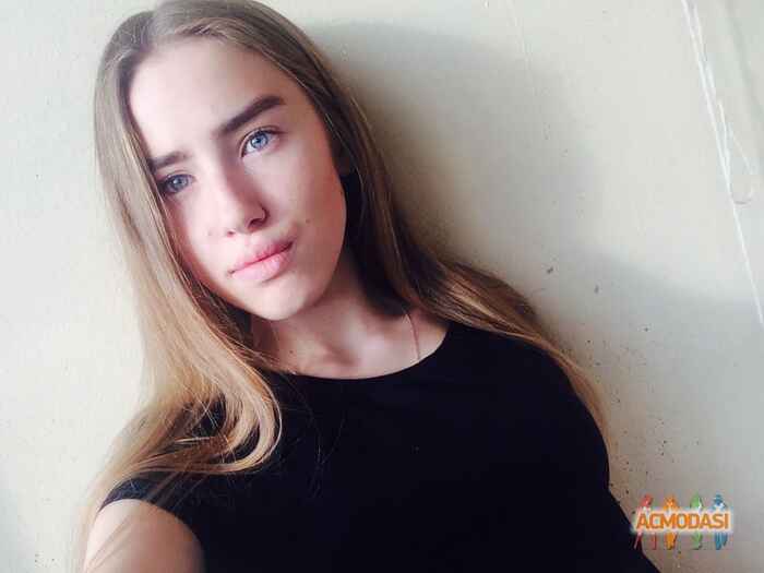 Поліна  Комар фото №881905. Завантажено 16 Лютого 2016