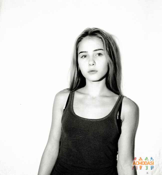 Маша Черненко Дмитриевна фото №1013795. Завантажено 30 Січня 2017