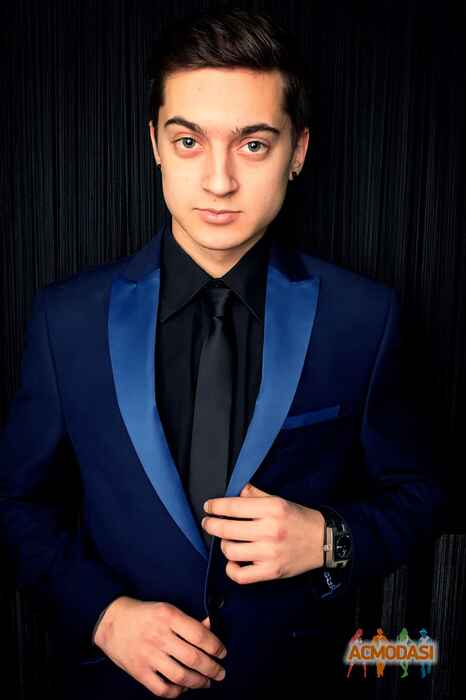 Роман Олександрович Ткаченко фото №1112342. Завантажено 04 Жовтня 2017