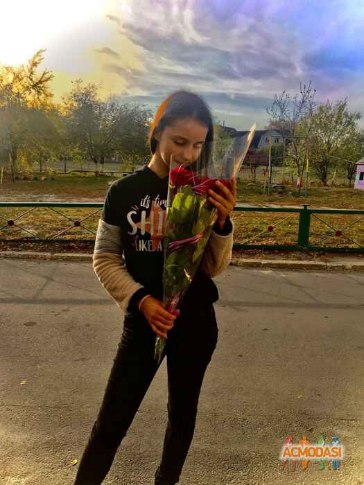 Лія Артемівна Гончарова фото №1494310. Завантажено 07 Січня 2020