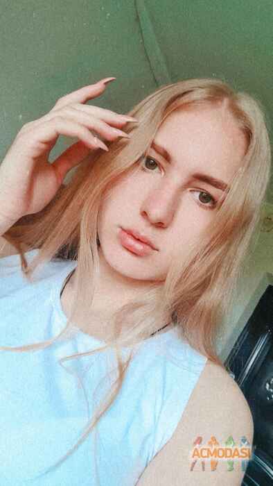 Лола  Ефремова фото №1630021. Завантажено 27 Травня 2021