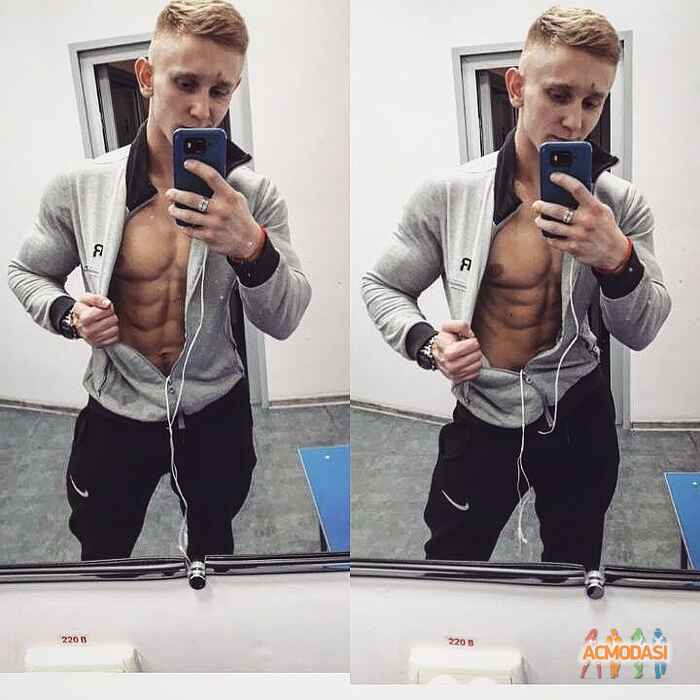 Роман Олександрович Заволока фото №1479028. Завантажено 23 Листопада 2019