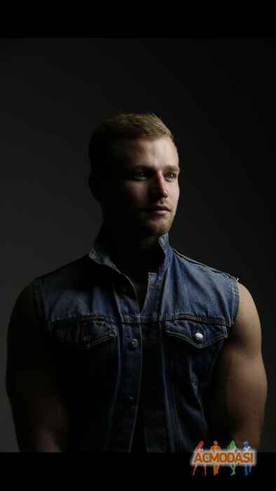 Олег   фото №1090223. Завантажено 11 Серпня 2017