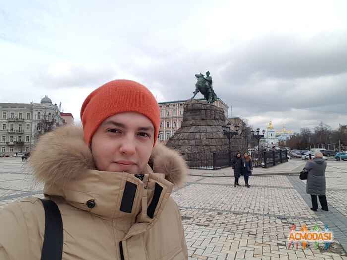 Богдан Олександрович Ярмолюк фото №1214669. Завантажено 29 Березня 2018