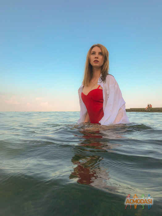 Алинка Евгеньевна Збуйкова фото №1639989. Завантажено 12 Липня 2021