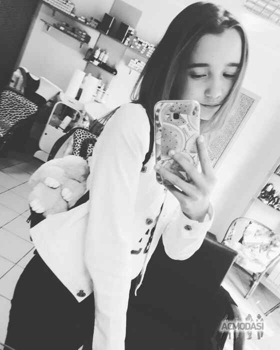 Тіна Роменівна Мекшун фото №1089358. Завантажено 09 Серпня 2017