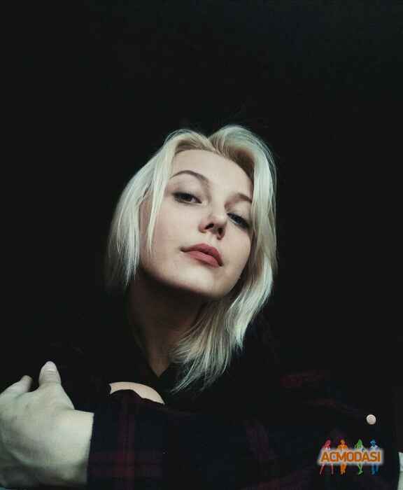 Юлия Олеговна Лагановская фото №1183778. Завантажено 10 Лютого 2018