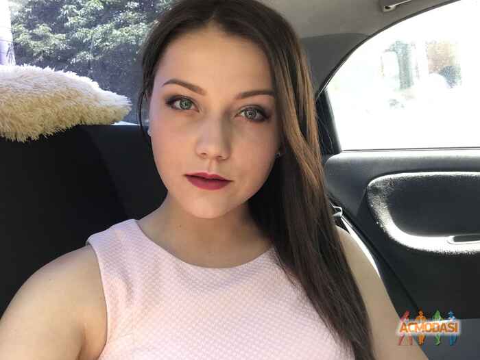 Катерина Юрiiвна Корнiленко фото №1076845. Завантажено 10 Липня 2017