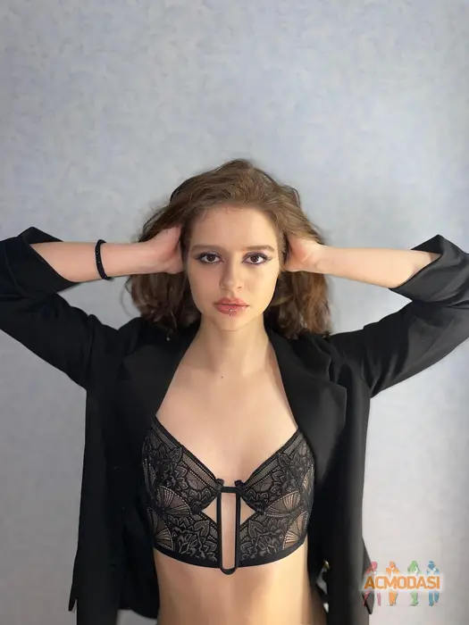 Адель-Софія Олександрівна Муленко фото №1750149. Завантажено 26 Листопада 2025