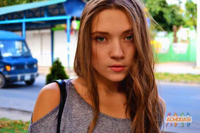 Христина Романівна Німилович фото №941948. Завантажено 07 Серпня 2016