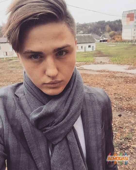 Артем Валерійович Марченко фото №1188498. Завантажено 17 Лютого 2018