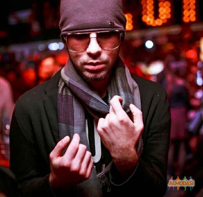 Максим Витальевич Симутин фото №1029814. Завантажено 10 Березня 2017