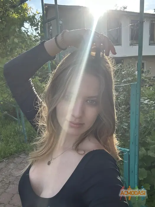 Катя  Руда фото №1746874. Завантажено 06 Вересня 2025