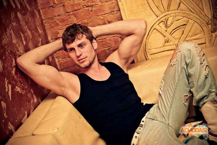 Саша Владимировичь Рябышенко фото №75729. Завантажено 23 Вересня 2011