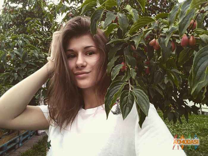 Алiна Iгорiвна Iщенко фото №1134578. Завантажено 11 Листопада 2017