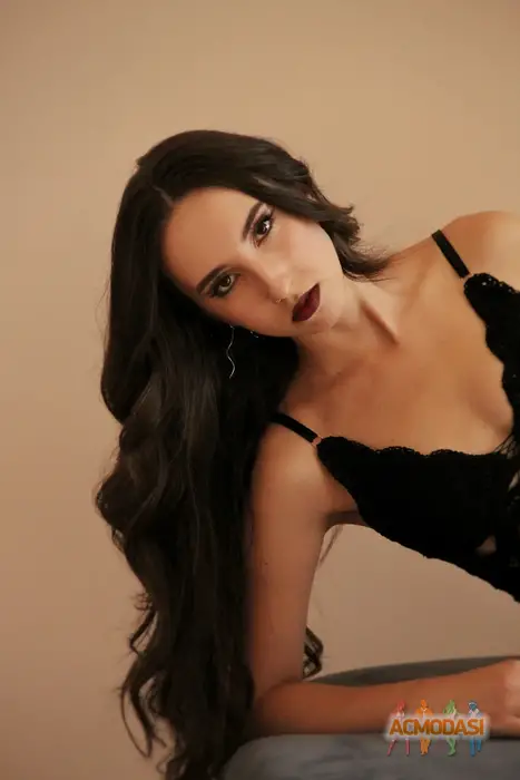 Гайфулліна  Настасʼя фото №1750056. Завантажено 24 Листопада 2025