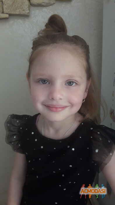 Кристина Андреевна Задорожняя фото №1394308. Завантажено 30 Квітня 2019