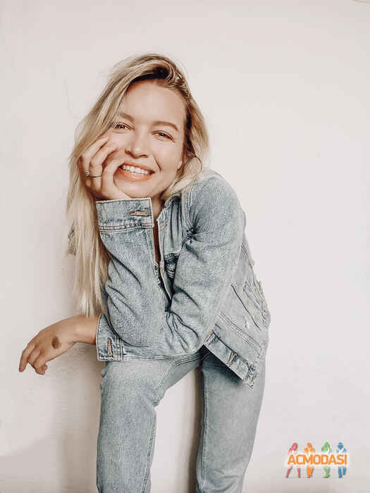 Karina Viktorivna Kamar фото №1540978. Завантажено 22 Червня 2020