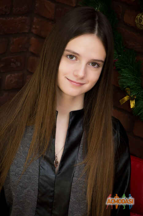 Ангелина Александровна Губенко фото №1002681. Завантажено 02 Січня 2017