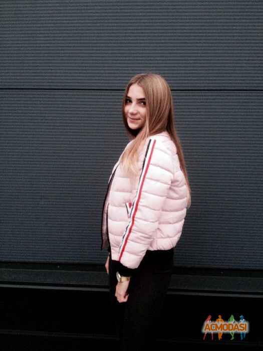 Даша Владимировна Мельниченко фото №1153598. Завантажено 16 Грудня 2017