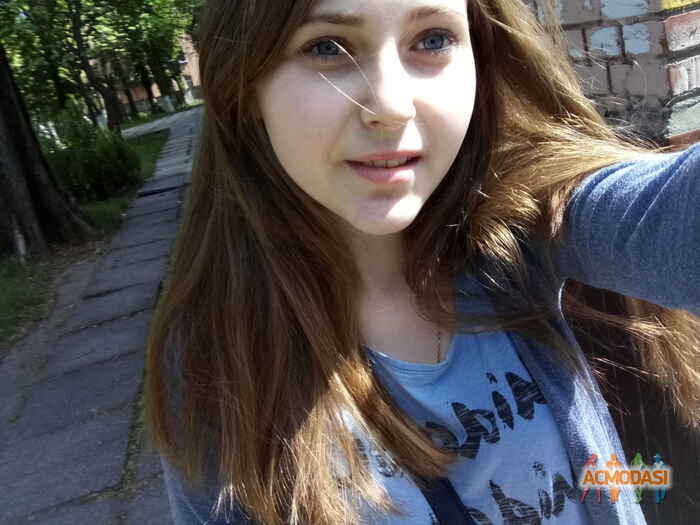 Маша Михайлівна Радченко фото №1067387. Завантажено 16 Червня 2017